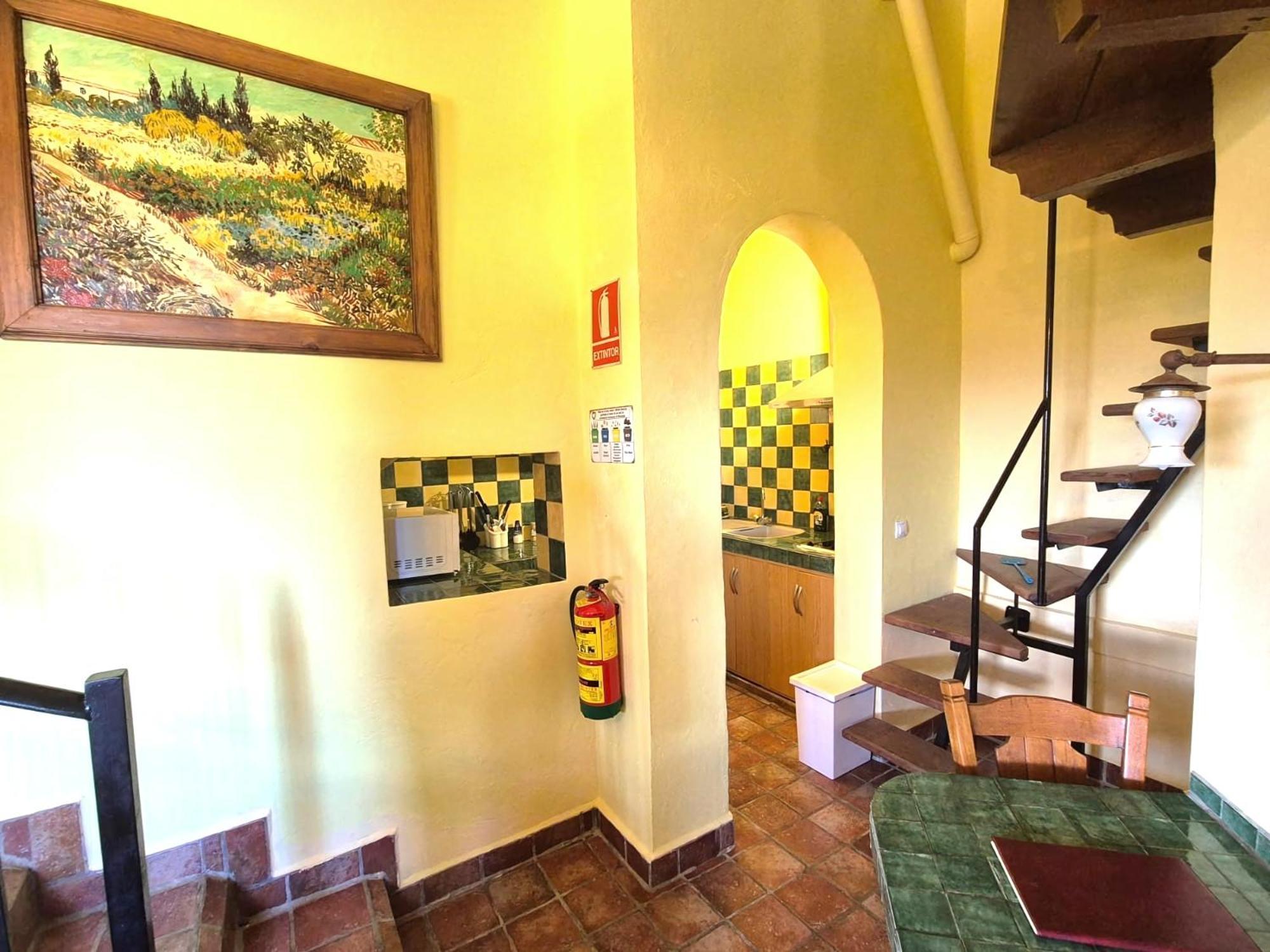 Castle Tower Apartment In Rural Holiday Park 'Bernard' Tolox Buitenkant foto